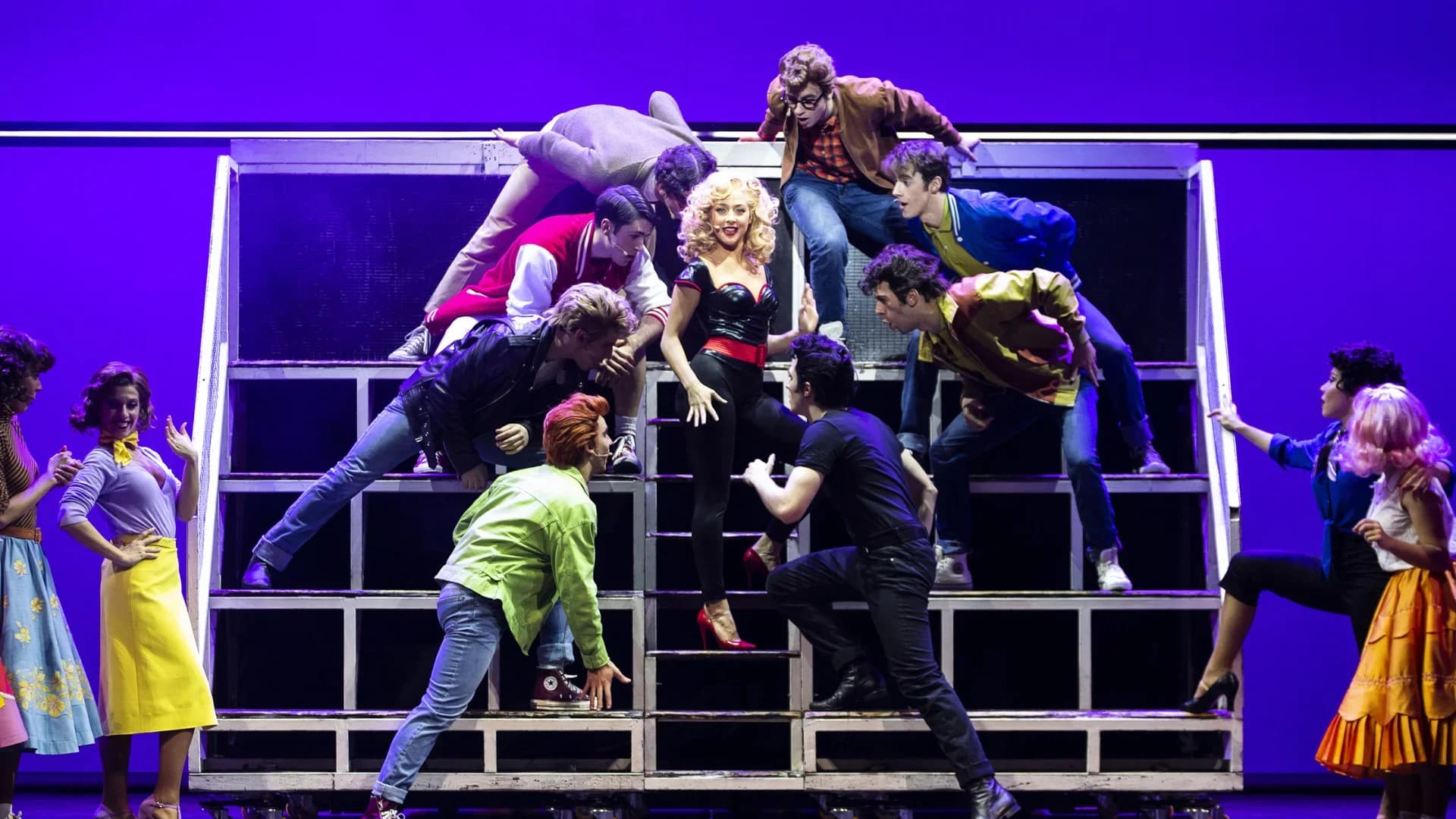 Grease-©Giulia-Marangoni.png